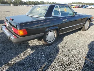 1989 Mercedes-Benz 560 560SL with VIN WDBBA48D8KA101576, listed as a Copart auction lot 75503004 with 68,911 mi miles and Salvage Title. Bid and sale history available at carsss.com. Image 3.