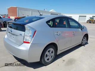 2011 Toyota Prius I z VIN JTDKN3DU1B1468812, wystawiony jako IAAI lot #41992949 z przebiegiem 229 946 mil mil oraz . Historia ofert i sprzedaży dostępna na DreamBid. Obrazek 4.