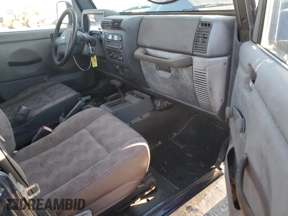 2005 Jeep Wrangler SE with VIN 1J4FA29S95P370542, listed as a Copart auction lot 85571924 with 105,465 mi miles and Salvage Title. Bid and sale history available at carsss.com. Image 8.