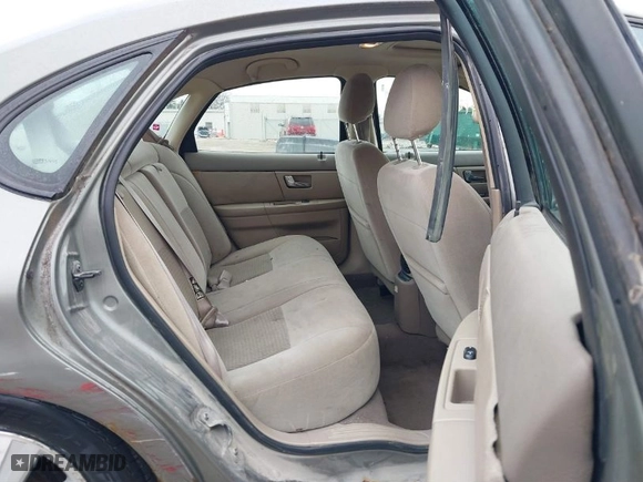2003 Ford Taurus SEL with VIN 1FAFP56S13A124987, listed as a IAAI auction lot 41626121 with 197,237 mi miles. Bid and sale history available at carsss.com. Image 8.
