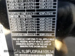 2024 Land Rover Range Rover Sport Dynamic SE with VIN SAL1L9FU0RA410534, listed as a Copart auction lot 49709885 with 14,614 mi miles and Salvage title. Bid and sale history available at DreamBid. Image 13.