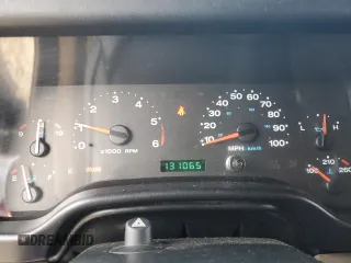 2005 Jeep Wrangler SE with VIN 1J4FA29S55P385703, listed as a Copart auction lot 81471004 with 131,065 mi miles and Salvage Title. Bid and sale history available at carsss.com. Image 9.