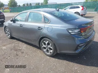 2021 Kia Forte LXS с VIN 3KPF24AD9ME274324, выставлен на аукционе IAAI как лот 42452286 с пробегом 24 577 миль миль и . История ставок и продаж доступна на DreamBid. Изображение 3.