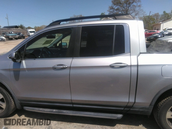 2017 Honda Ridgeline RTL with VIN 5FPYK2F58HB005608, listed as a IAAI auction lot 41934772 with 78,165 mi miles and . Bid and sale history available at DreamBid. Image 14.