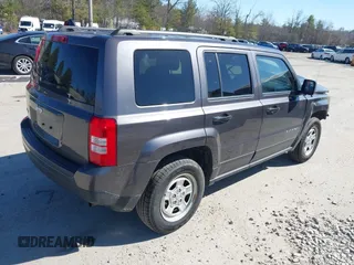 2015 Jeep Patriot Sport with VIN 1C4NJRBB6FD408803, listed as a IAAI auction lot 41808339 with 79,631 mi miles and . Bid and sale history available at carsss.com. Image 4.