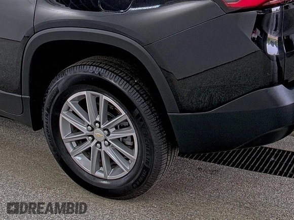 2022 Chevrolet Traverse LT Cloth with VIN 1GNEVMKW7NJ123108, listed as a IAAI auction lot 42854233 with 63,624 mi miles and . Bid and sale history available at DreamBid. Image 14.