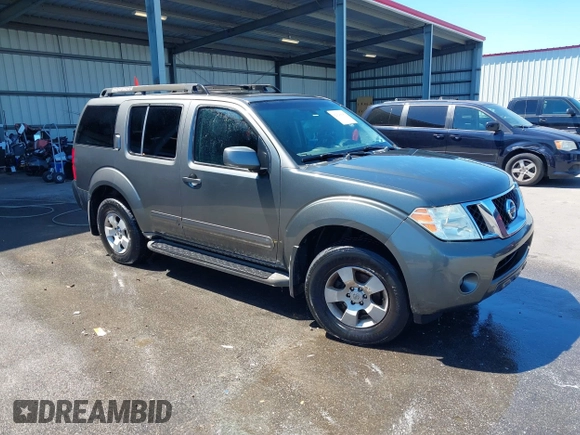 2007 Nissan Pathfinder SE with VIN 5N1AR18W97C645193, listed as a IAAI auction lot 42028643 with 224,145 mi miles. Bid and sale history available at carsss.com. Image 1.
