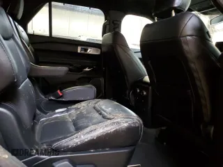 2022 Ford Explorer ST z VIN 1FM5K8GC2NGC27473, wystawiony jako Copart lot #49190175 z przebiegiem 28 611 mil mil oraz Nie do naprawy • Non repairable. Historia ofert i sprzedaży dostępna na DreamBid. Obrazek 11.