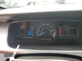 2015 Ford Taurus SEL z VIN 1FAHP2E89FG100466, wystawiony jako Copart lot #56887395 z przebiegiem 109 233 mil mil oraz Szkoda całkowita • Salvage title. Historia ofert i sprzedaży dostępna na DreamBid. Obrazek 9.