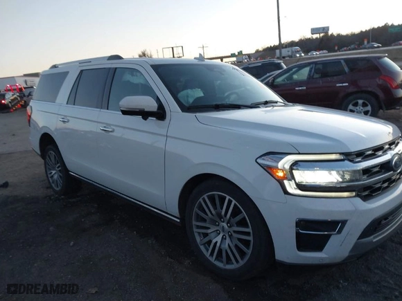 2023 Ford Expedition Max Limited with VIN 1FMJK1K87PEA59532, listed as a IAAI auction lot 41076319 with 33,480 mi miles. Bid and sale history available at carsss.com. Image 1.