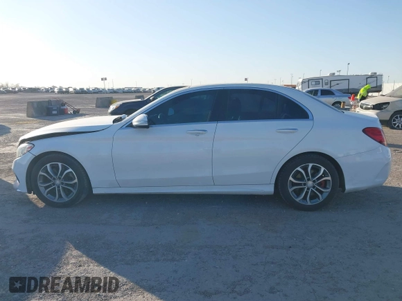 2015 Mercedes-Benz C 300 Luxury with VIN 55SWF4KB7FU020043, listed as a IAAI auction lot 41855508 with 175,210 mi miles and . Bid and sale history available at DreamBid. Image 14.