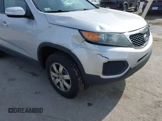 2011 Kia Sorento LX with VIN 5XYKT3A12BG160242, listed as a IAAI auction lot 42220874 with 142,298 mi miles and . Bid and sale history available at carsss.com. Image 6.