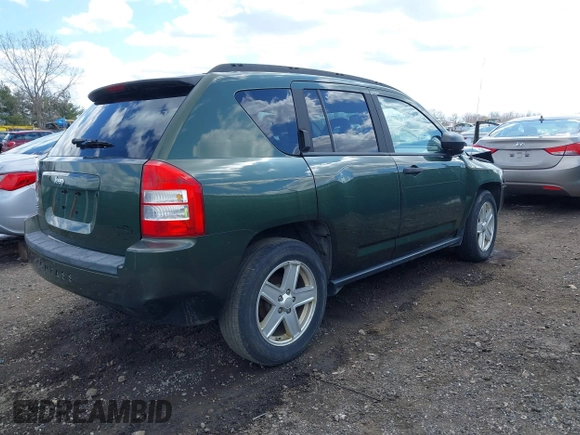 2007 Jeep Compass Sport with VIN 1J8FF47W17D585046, listed as a IAAI auction lot 41866995 with 148,196 mi miles. Bid and sale history available at carsss.com. Image 4.