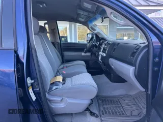 2008 Toyota Tundra 4WD Truck with VIN 5TBBV54148S506636, listed as a Copart auction lot 54622065 with 235,971 mi miles and Clean Title. Bid and sale history available at carsss.com. Image 5.