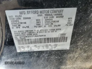 2001 Ford F-350 XL with VIN 3FTSW31F71MA76910, listed as a Copart auction lot 53083565 with 239,213 mi miles and Salvage Title. Bid and sale history available at DreamBid. Image 12.