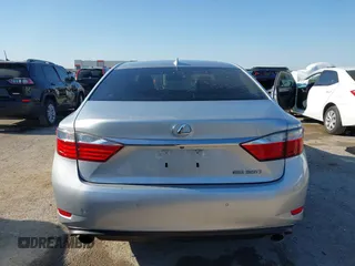 2015 Lexus ES 330 with VIN JTHBK1GG2F2179200, listed as a IAAI auction lot 42035802 with 149,275 mi miles and . Bid and sale history available at DreamBid. Image 17.