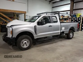 2024 Ford F-250 XL z VIN 1FT7X2BA4RED22684, wystawiony jako Copart lot #52948015 z przebiegiem 18 843 mil mil oraz Szkoda całkowita • Salvage title. Historia ofert i sprzedaży dostępna na DreamBid. Obrazek 1.
