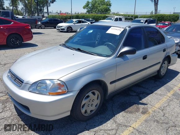 1997 Honda Civic LX z VIN 2HGEJ6670VH570062, wystawiony jako IAAI lot #42218254 z przebiegiem 86 555 mil mil oraz . Historia ofert i sprzedaży dostępna na DreamBid. Obrazek 18.