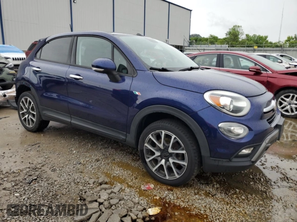 2016 FIAT 500X Trekking Plus z VIN ZFBCFYET6GP382066, wystawiony jako Copart lot #56131085 z przebiegiem 151 221 mil mil oraz Szkoda całkowita • Salvage title. Historia ofert i sprzedaży dostępna na DreamBid. Obrazek 4.
