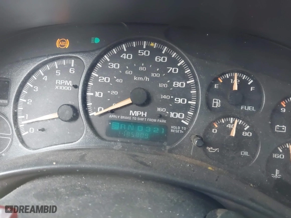 2002 Chevrolet Silverado 1500 LS with VIN 1GCEC19W12Z120303, listed as a IAAI auction lot 41269996 with 185,809 mi miles. Bid and sale history available at carsss.com. Image 7.