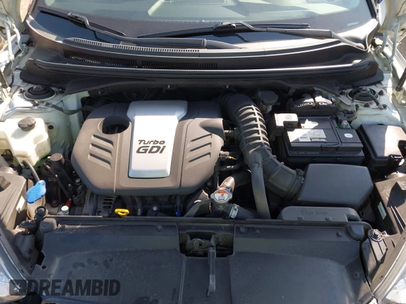 2015 Hyundai Veloster Turbo with VIN KMHTC6AE4FU234611, listed as a IAAI auction lot 42059915 with 107,388 mi miles. Bid and sale history available at carsss.com. Image 10.