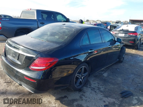 2018 Mercedes-Benz E-Class E 300 with VIN WDDZF4JB0JA299018, listed as a IAAI auction lot 41364406 with 89,697 mi miles. Bid and sale history available at carsss.com. Image 4.