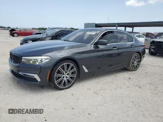 2017 BMW 5 Series 530i z VIN WBAJA5C30HG897664, wystawiony jako Copart lot #60069065 z przebiegiem 132 541 mil mil oraz Czysty tytuł • Clean title. Historia ofert i sprzedaży dostępna na DreamBid. Obrazek 1.