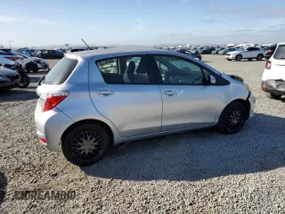2014 Toyota Yaris L with VIN JTDKTUD35ED575352, listed as a Copart auction lot 47495895 with 92,410 mi miles and Salvage Title. Bid and sale history available at carsss.com. Image 3.
