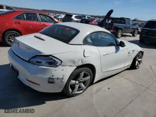 2016 BMW Z4 sDrive28i with VIN WBALL5C59G5A20236, listed as a Copart auction lot 43431074 with 0 mi miles. Bid and sale history available at carsss.com. Image 3.