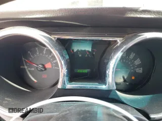 2008 Ford Mustang Deluxe with VIN 1ZVHT80N985139981, listed as a Copart auction lot 62411995 with 235,999 mi miles and Salvage title. Bid and sale history available at DreamBid. Image 9.