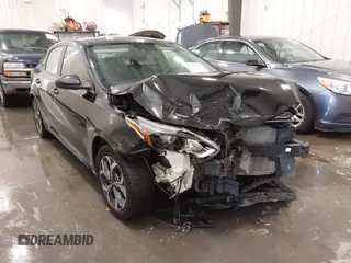 2019 Kia Forte LXS с VIN 3KPF24AD1KE017574, выставлен на аукционе IAAI как лот 42326500 с пробегом 71 630 миль миль и . История ставок и продаж доступна на DreamBid. Изображение 6.