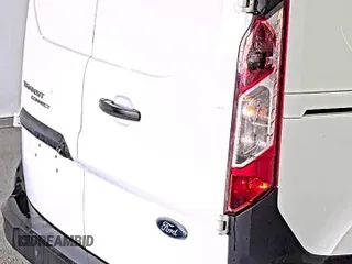 2020 Ford Transit Connect XL z VIN NM0LS7E24L1481506, wystawiony jako IAAI lot #42703132 z przebiegiem 62 368 mil mil oraz . Historia ofert i sprzedaży dostępna na DreamBid. Obrazek 23.