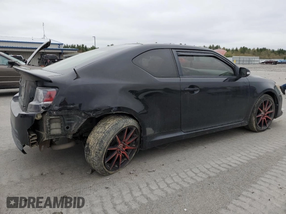 2014 Scion tC z VIN JTKJF5C72E3066945, wystawiony jako Copart lot #56125905 z przebiegiem Nie podano mil oraz Szkoda całkowita • Salvage title. Historia ofert i sprzedaży dostępna na DreamBid. Obrazek 3.