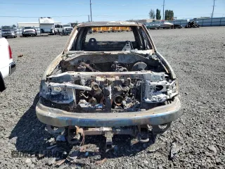 2000 Ford F-150 XL with VIN 1FTRX18L7YNB37250, listed as a Copart auction lot 62401345 with Not provided miles and Salvage title. Bid and sale history available at DreamBid. Image 5.