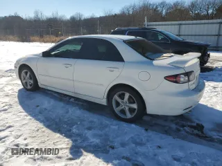 2008 Mazda 6 i Sport VE with VIN 1YVHP80C885M01294, listed as a Copart auction lot 88508995 with 239,017 mi miles and Salvage Title. Bid and sale history available at carsss.com. Image 2.