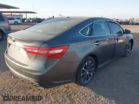 2017 Toyota Avalon XLE z VIN 4T1BK1EB0HU249028, wystawiony jako IAAI lot #41915371 z przebiegiem 83 024 mil mil oraz . Historia ofert i sprzedaży dostępna na DreamBid. Obrazek 4.