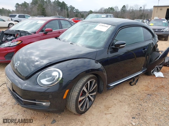 2012 Volkswagen Beetle 2.0T Turbo with VIN 3VW467AT9CM658495, listed as a IAAI auction lot 41505160 with 138,842 mi miles. Bid and sale history available at carsss.com. Image 18.