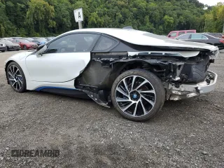 2016 BMW i8 z VIN WBY2Z2C53GV675600, wystawiony jako Copart lot #69637234 z przebiegiem 26 756 mil mil oraz Czysty tytuł • Clean title. Historia ofert i sprzedaży dostępna na DreamBid. Obrazek 2.