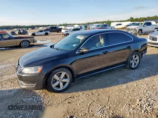 2013 Volkswagen Passat SE z VIN 1VWBH7A36DC072258, wystawiony jako Copart lot #58791285 z przebiegiem 114 018 mil mil oraz Szkoda całkowita • Salvage title. Historia ofert i sprzedaży dostępna na DreamBid. Obrazek 1.