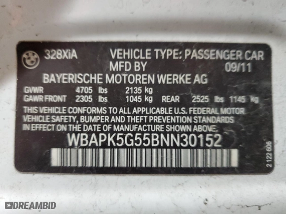 2011 BMW 3 Series 328i xDrive with VIN WBAPK5G55BNN30152, listed as a Copart auction lot 47517965 with 182,795 mi miles and Salvage Title. Bid and sale history available at carsss.com. Image 12.
