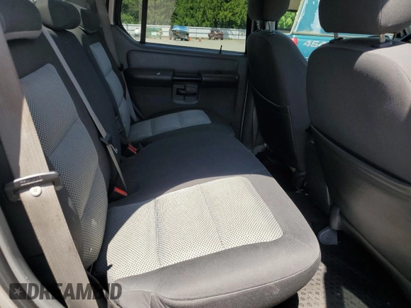 2005 Ford Explorer Sport Trac XLS с VIN 1FMZU67K85UA18120, выставлен на аукционе Copart как лот 64631455 с пробегом 180 021 миль миль и Списание • Salvage title. История ставок и продаж доступна на DreamBid. Изображение 10.
