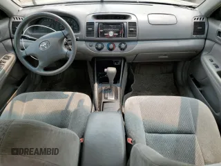 2004 Toyota Camry LE with VIN 4T1BE32K04U896630, listed as a Copart auction lot 58720355 with 177,820 mi miles and Salvage title. Bid and sale history available at DreamBid. Image 8.