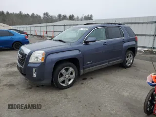 2013 GMC Terrain SLT z VIN 2GKFLVE38D6412637, wystawiony jako Copart lot #47725745 z przebiegiem 172 901 mil mil oraz Czysty tytuł • Clean title. Historia ofert i sprzedaży dostępna na DreamBid. Obrazek 1.