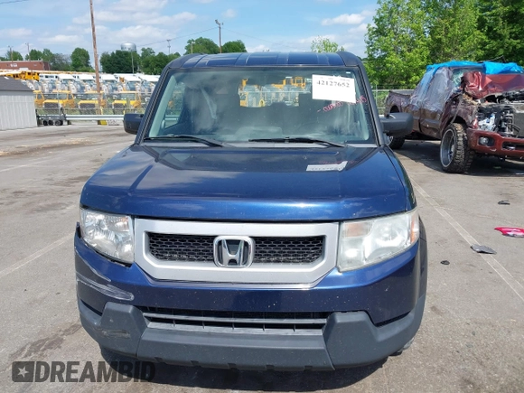 2010 Honda Element EX z VIN 5J6YH2H77AL002251, wystawiony jako IAAI lot #42127652 z przebiegiem 253 430 mil mil oraz . Historia ofert i sprzedaży dostępna na DreamBid. Obrazek 13.