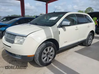 2008 Lincoln MKX with VIN 2LMDU88C78BJ33271, listed as a IAAI auction lot 42205460 with 148,146 mi miles and . Bid and sale history available at DreamBid. Image 2.