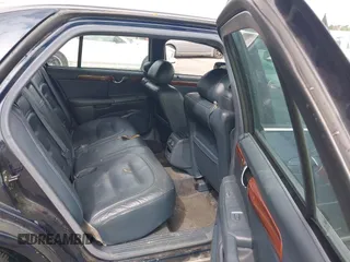 2003 Cadillac DeVille with VIN 1G6KD54Y53U232586, listed as a IAAI auction lot 42071165 with 174,403 mi miles. Bid and sale history available at carsss.com. Image 8.
