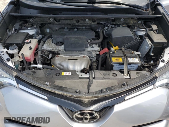 2018 Toyota RAV4 XLE z VIN JTMRFREV6JJ261322, wystawiony jako Copart lot #58483185 z przebiegiem 71 163 mil mil oraz Szkoda całkowita • Salvage title. Historia ofert i sprzedaży dostępna na DreamBid. Obrazek 12.