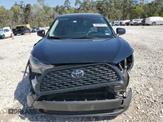 2022 Toyota Corolla Cross L with VIN 7MUAAAAG5NV033542, listed as a Copart auction lot 50146015 with 43,540 mi miles and Clean title. Bid and sale history available at DreamBid. Image 5.
