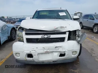 2008 Chevrolet Tahoe 1LT с VIN 1GNFC13018R133979, выставлен на аукционе IAAI как лот 42608904 с пробегом 261 711 миль миль и . История ставок и продаж доступна на DreamBid. Изображение 12.