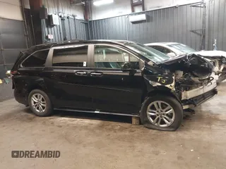 2023 Toyota Sienna XLE z VIN 5TDJSKFC7PS094770, wystawiony jako IAAI lot #42146613 z przebiegiem 72 668 mil mil oraz . Historia ofert i sprzedaży dostępna na DreamBid. Obrazek 14.
